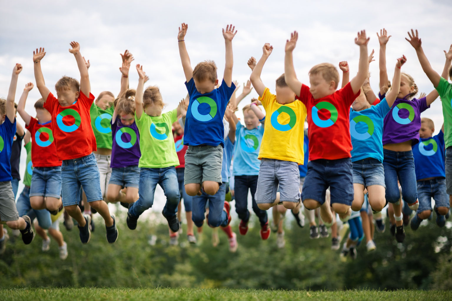 kids jumping